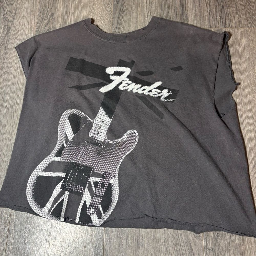 Fender Crop Top Tee Shirt Mens Size Large EPC